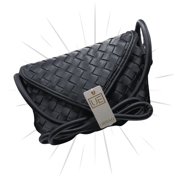 Urban Expressions Black Cross Body Purse Kylo Woven Design w/ 2 Interior Pockets - Picture 5 of 14